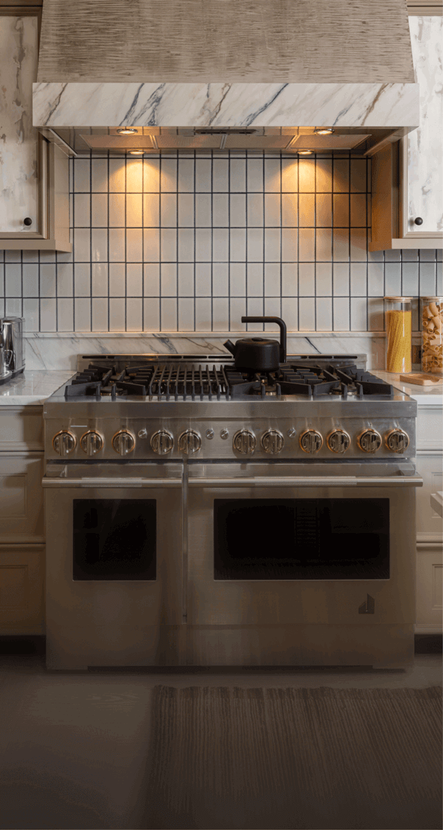 A RISE™ Professional-Style Range In a real kitchen. A RISE™ Professional-Style Range In a real kitchen.