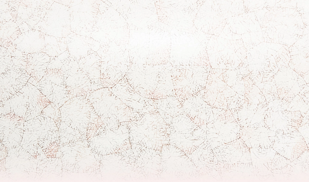 A close up of the Eggshell Crackle Sepia